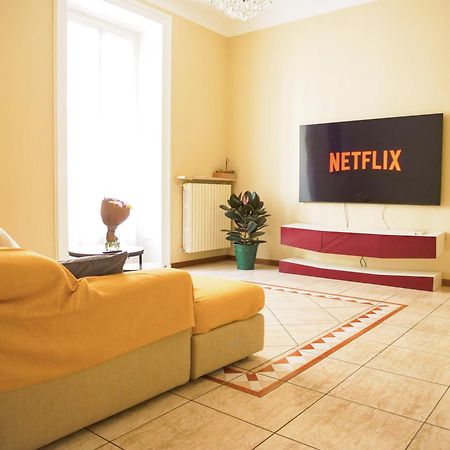 Wonderful Downtown Apartment-Hd Netflix, King-Size Bed, Two Minutes' Walk From Metro Milan Exterior photo