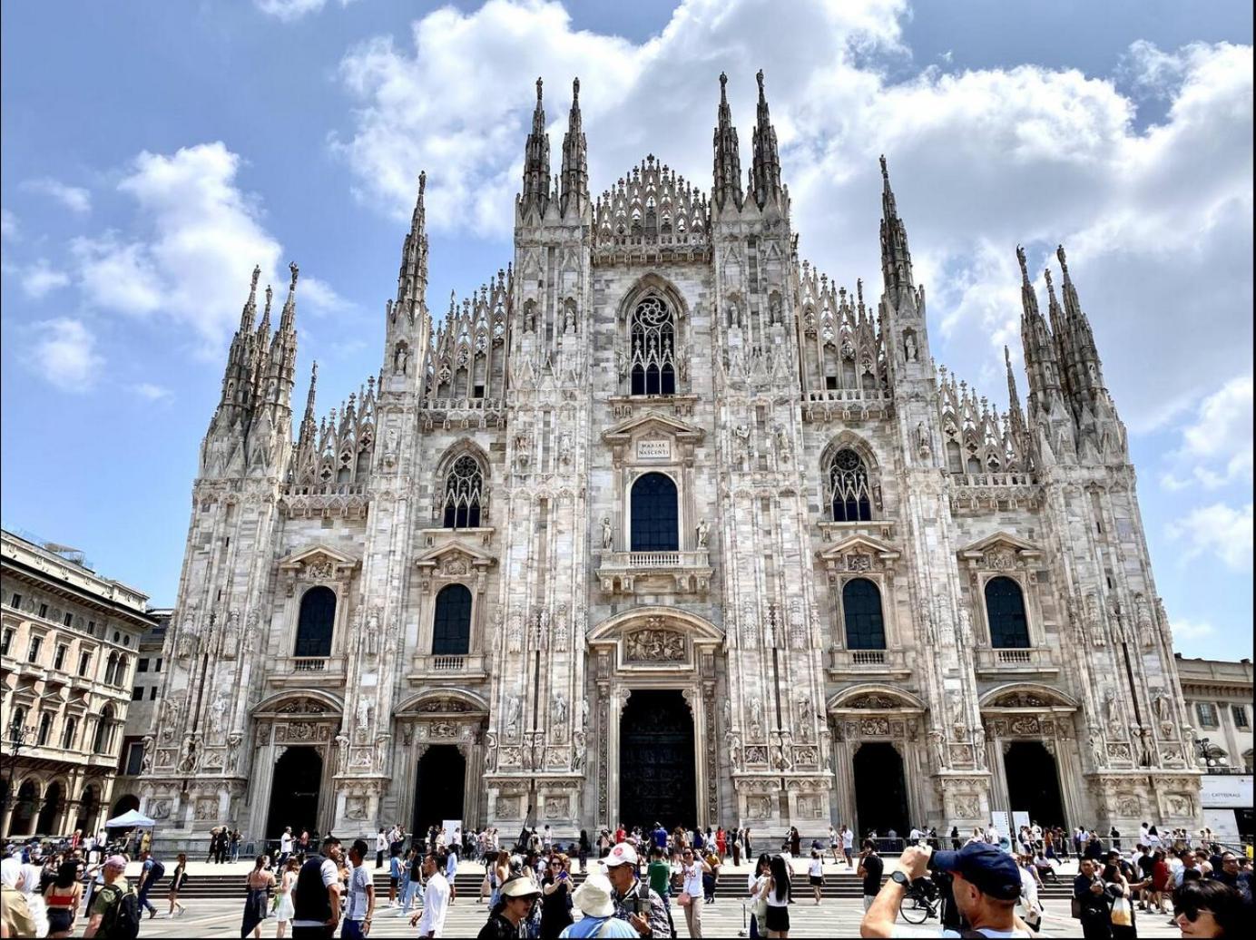 Wonderful Downtown Apartment-Hd Netflix, King-Size Bed, Two Minutes' Walk From Metro Milan Exterior photo